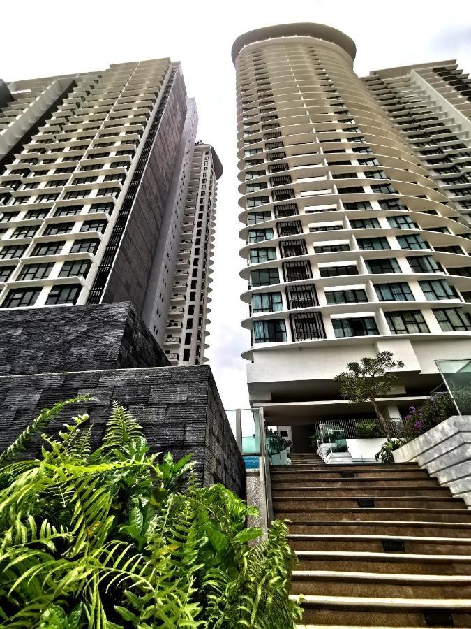 Mosaic Southkey Midvalley By Elegant Johor Bahru Exterior foto